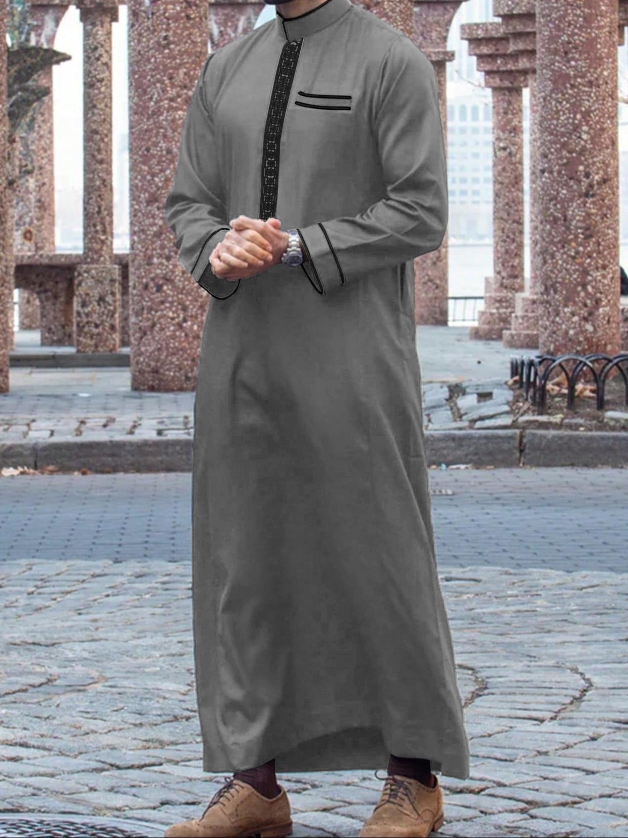 Qamis brodé Maison Taw'am