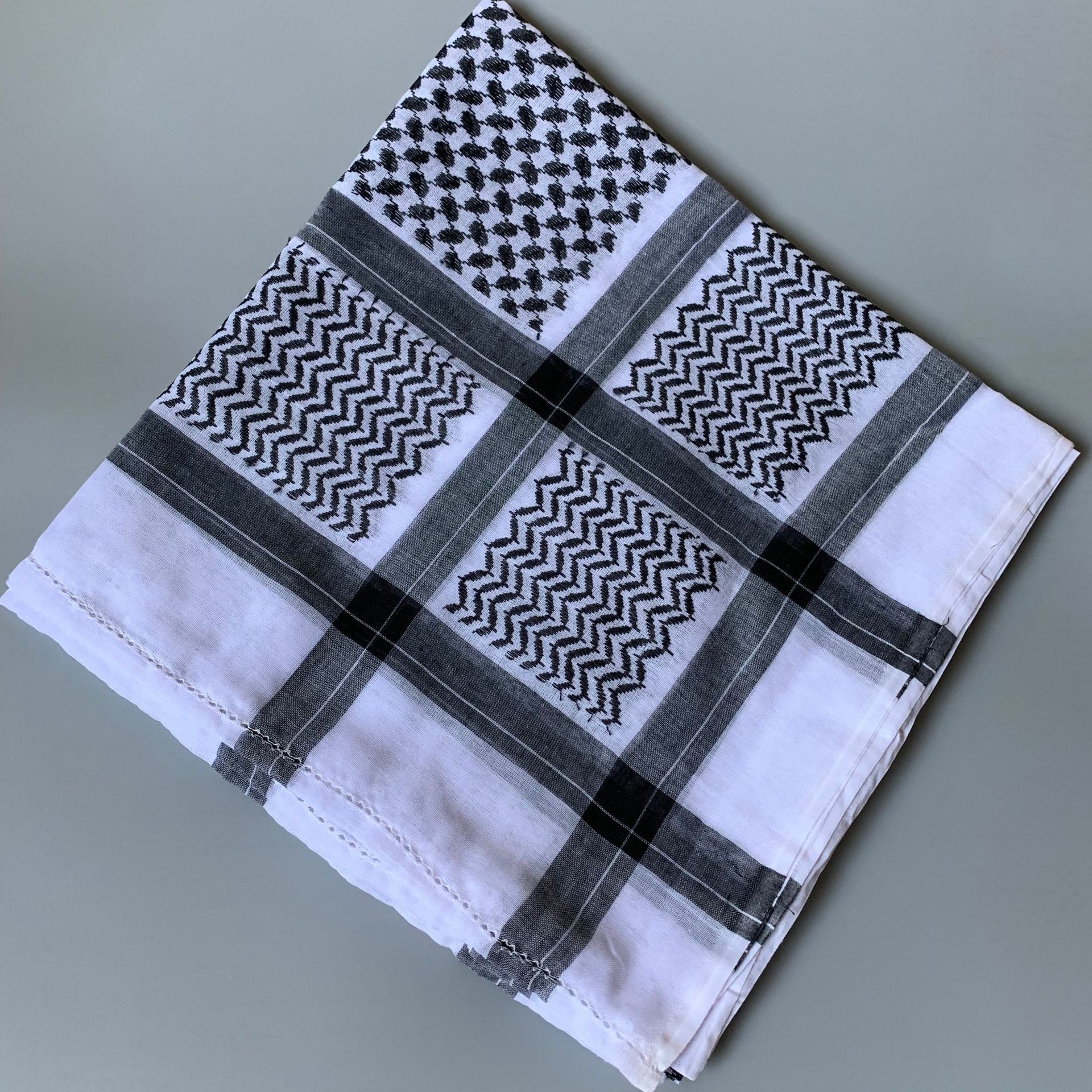 Foulard homme Maison Taw'am