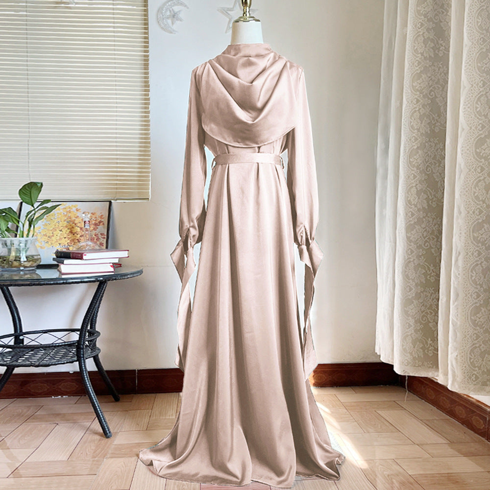 Robe à col bénitier, poignet à nouer Maison Taw'am