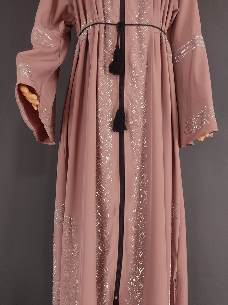 Robe brillante Maison Taw'am