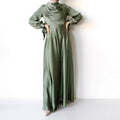 Robe à col bénitier, poignet à nouer Maison Taw'am