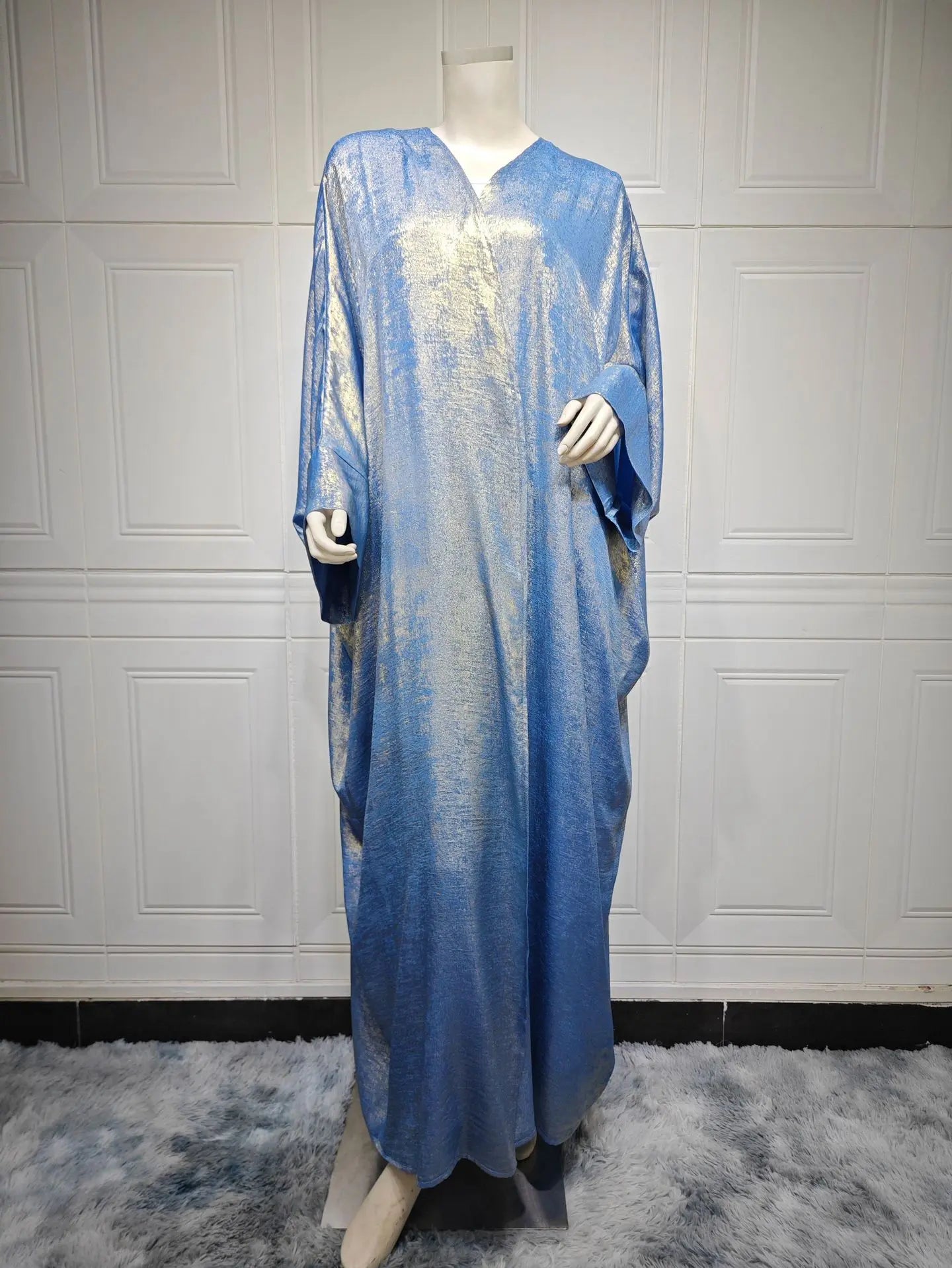 Abaya en satin bronzé null