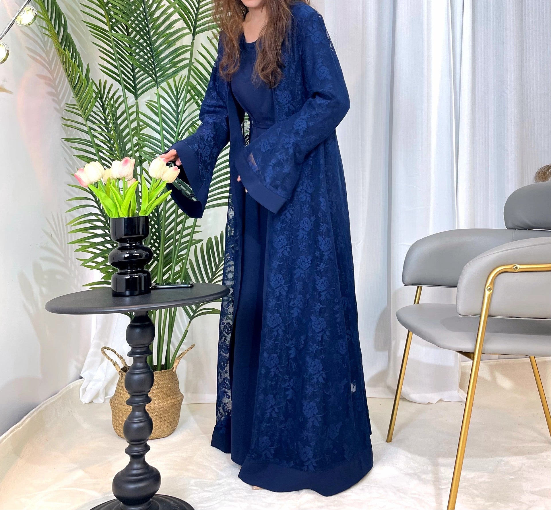 Abaya en dentelle Maison Taw'am