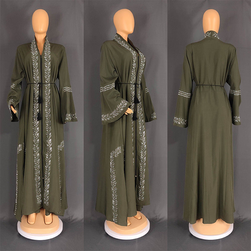 Robe brillante Maison Taw'am