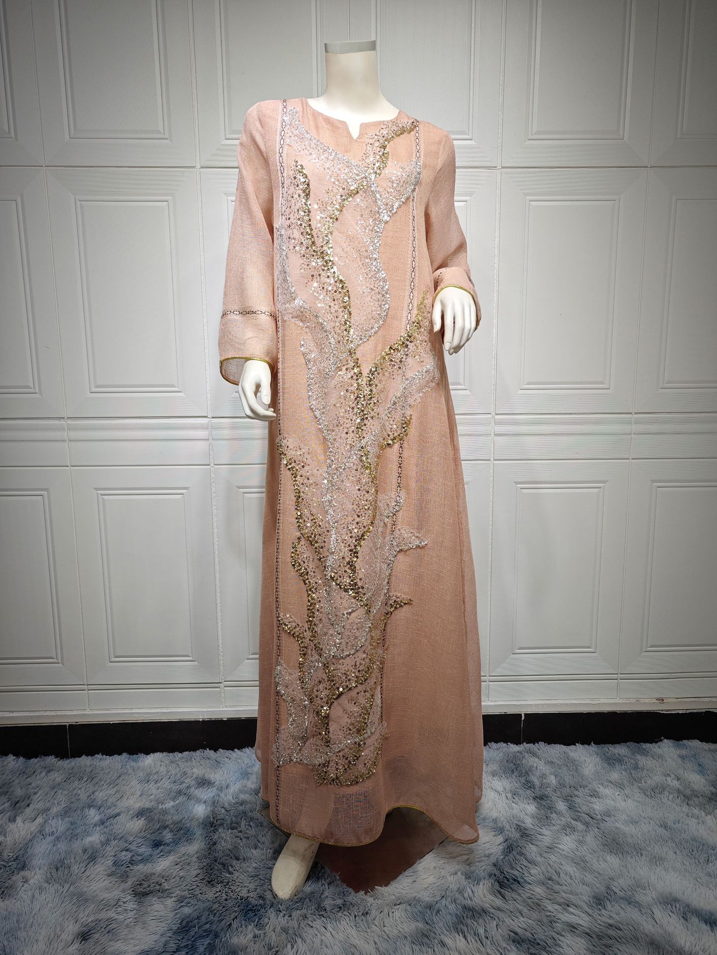 Robe brodée sequin Maison Taw'am