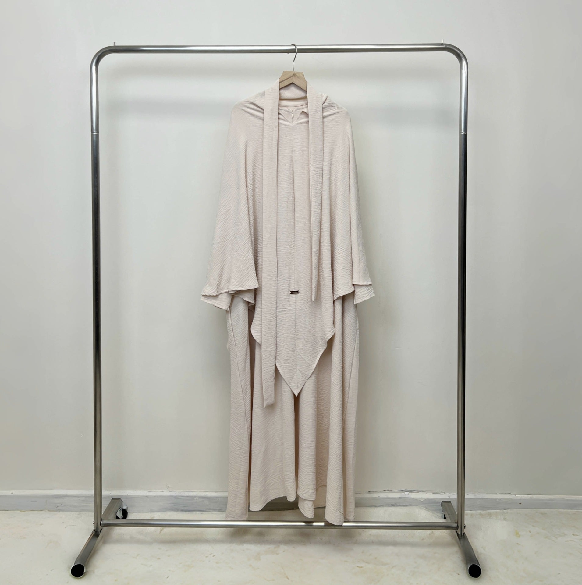 Abaya 2pièces voile intégré Maison Taw'am