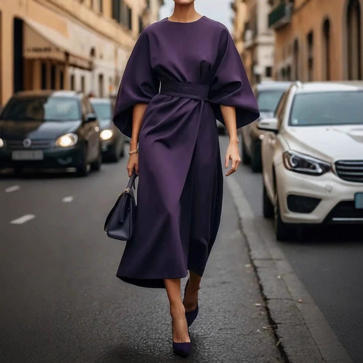 Robe cintrée, manche chauve-souris Maison Taw'am