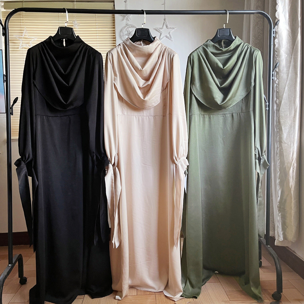 Robe à col bénitier, poignet à nouer Maison Taw'am