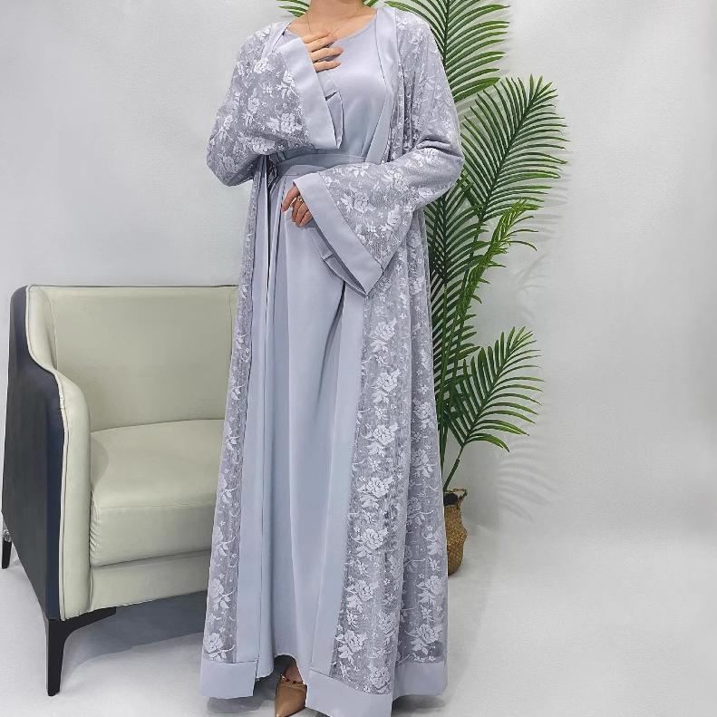 Abaya en dentelle Maison Taw'am